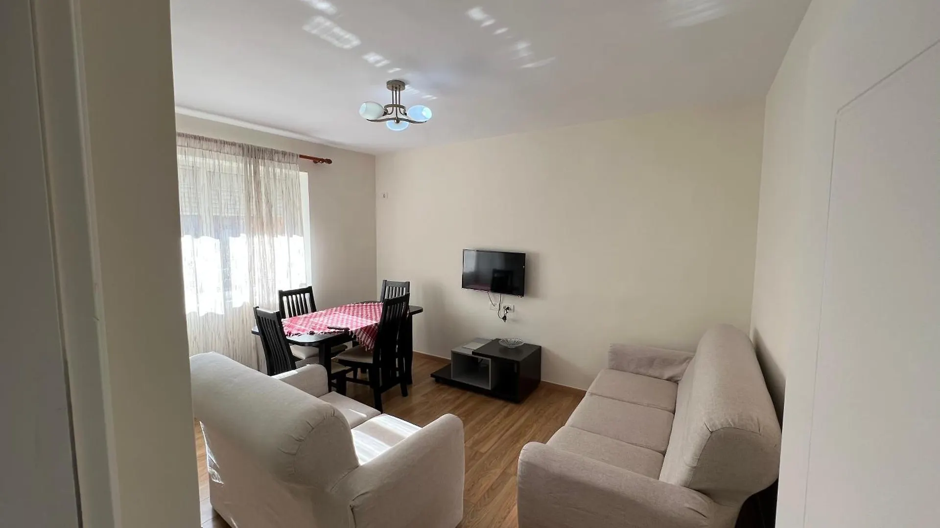 Skanderbeg Square Apartment Tirana