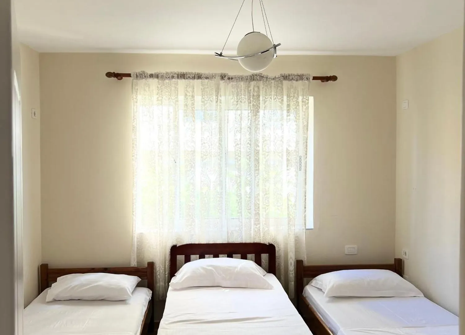 Skanderbeg Square Apartment Tirana Albania
