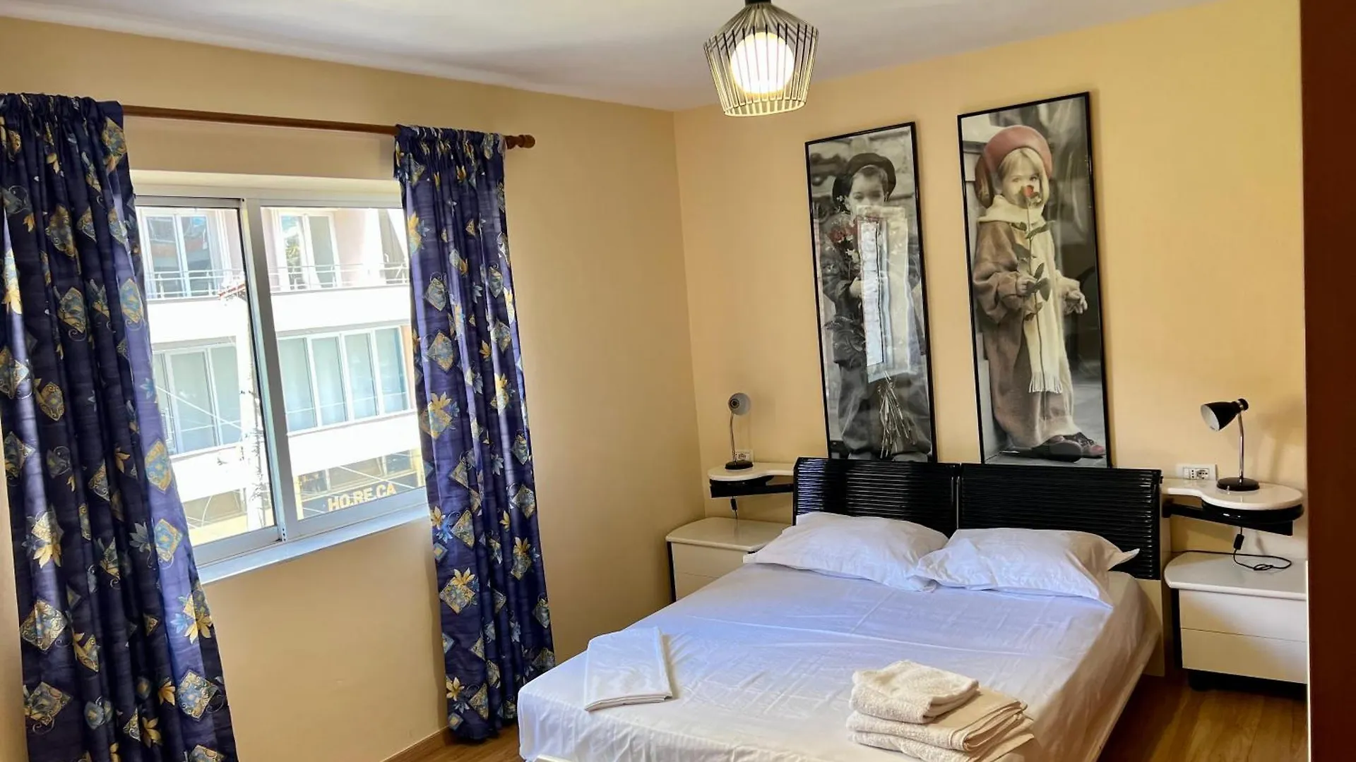 Skanderbeg Square Apartment contacts